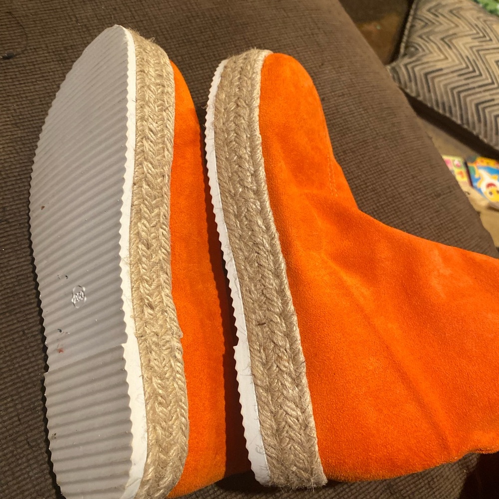 Orange Boots - Picture 4 of 4